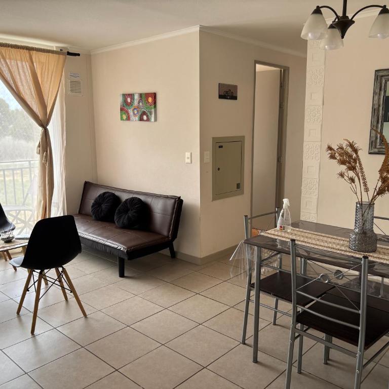 Lindo departamento en la serena, estacionamiento y wifi gratis - Three-Bedroom Apartment with Balcony - 1