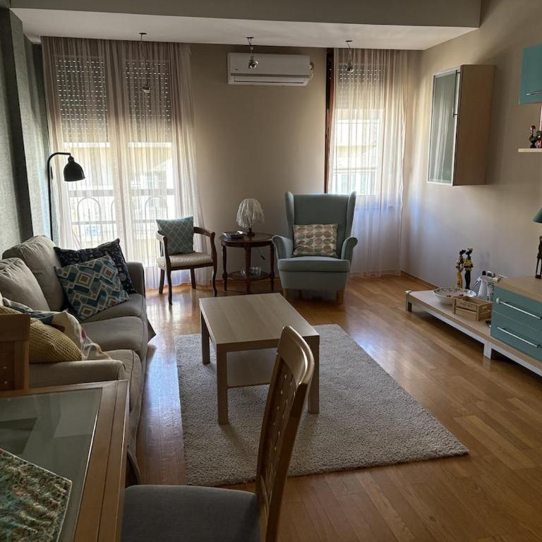 Cozy apartment in the very city center - One-Bedroom Apartment - 4