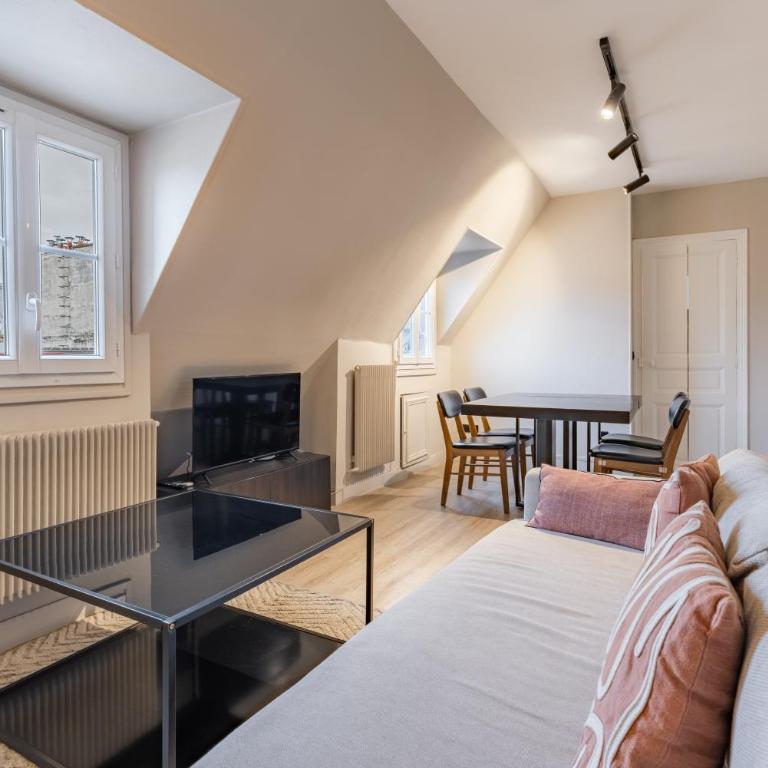 Escapade Parisienne au Cœur d'un Quartier Mythique - Apartamento de 2 dormitorios - 1