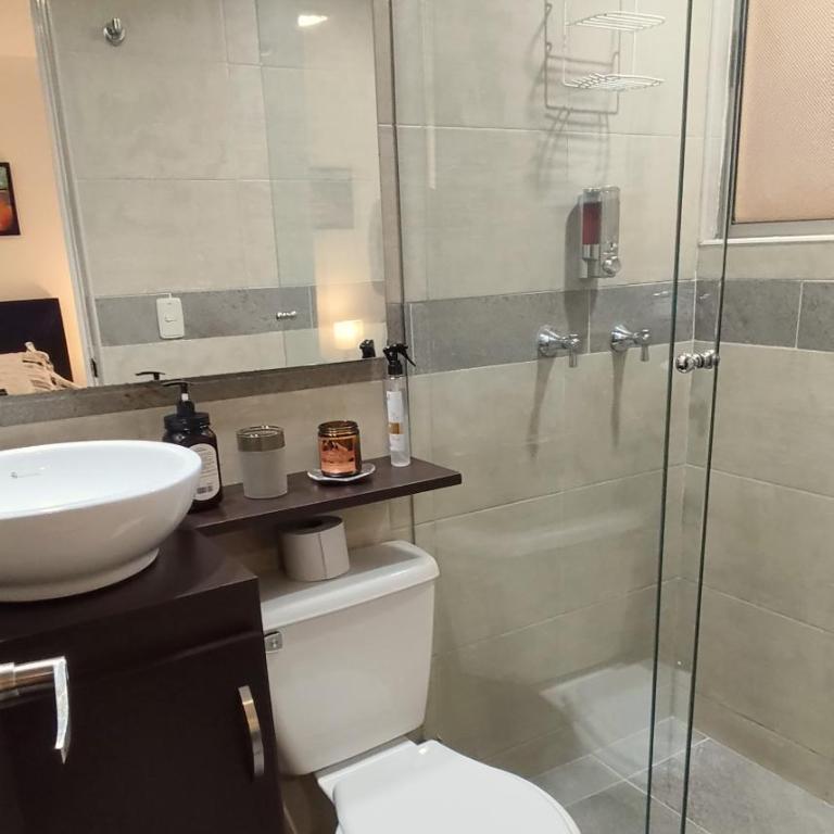 Apartamento Acogedor cerca al Aeropuerto - Three-Bedroom Standard Apartment - 16