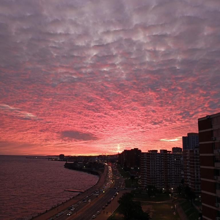 Apartamento Frente al Mar piso 12 - Two-Bedroom Apartment - 24