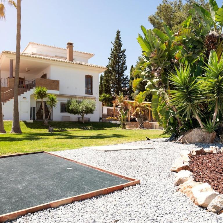 10-12-bed house in Nerja Frigiliana, Costa del Sol - Villa con piscina privada - 85