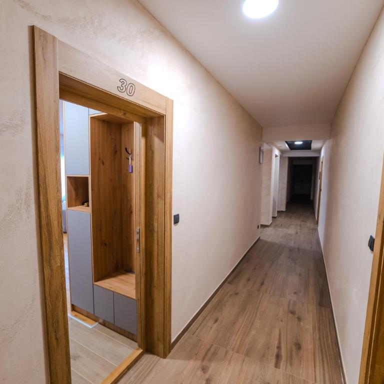 GRUApartmen - One-Bedroom Apartment - 13