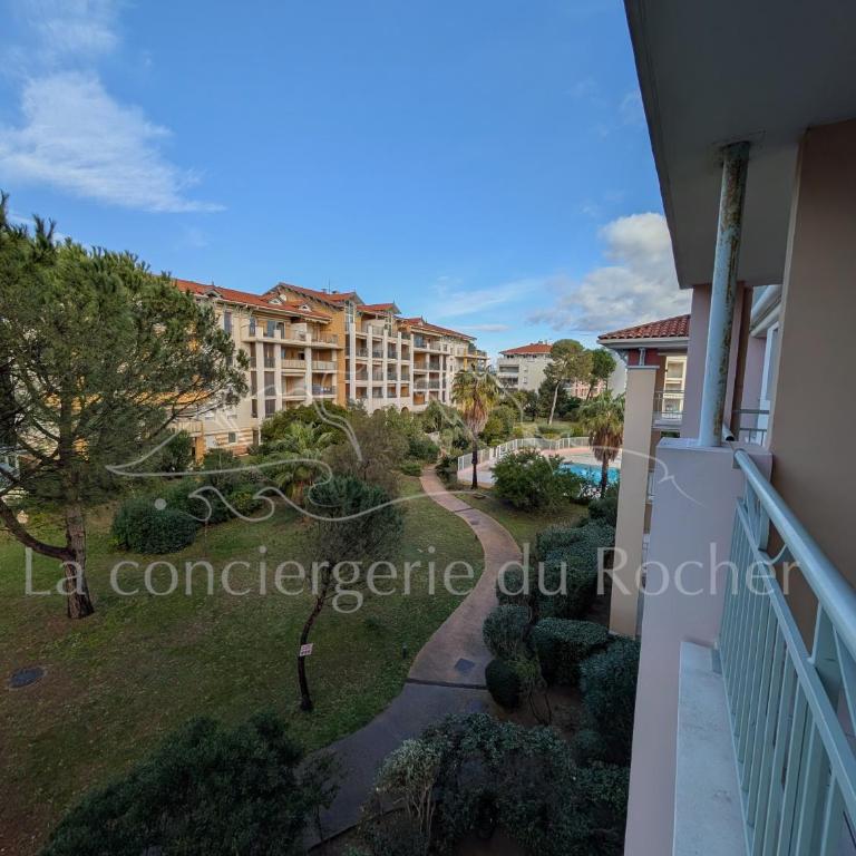Appart de rêve à Saint-Aygulf 2 min de la mer 6 pers - Apartment mit 2 Schlafzimmern - 2
