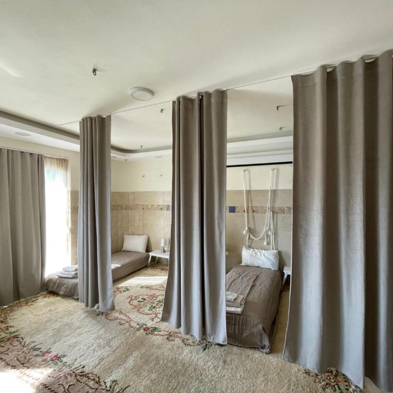 Mahakala Center - Bed in 4-Bed Mixed Dormitory Room - 4