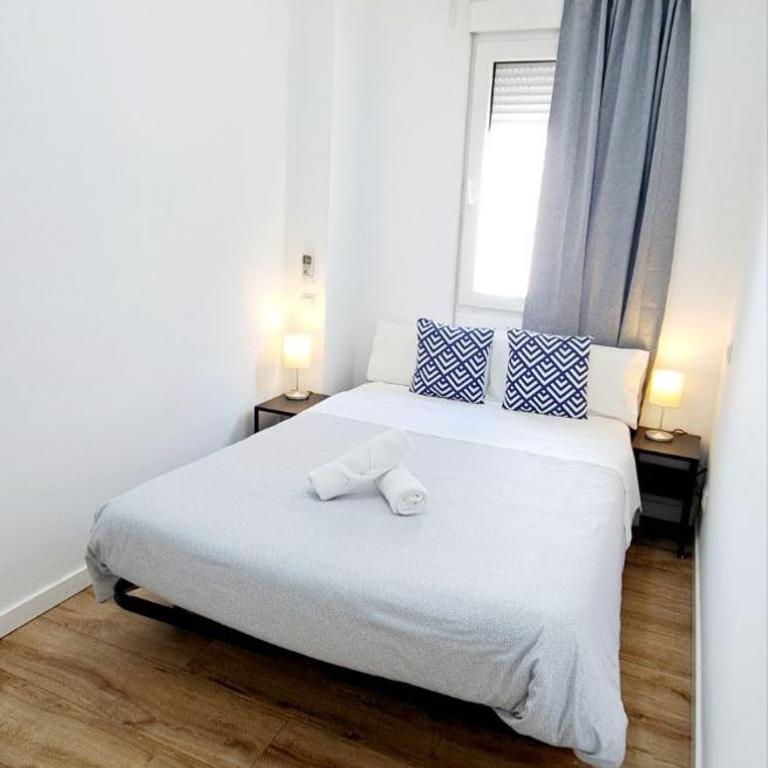 AYZ Joaquín Pol - Auto check-in property - Standard Double Room with Shared Bathroom - 15