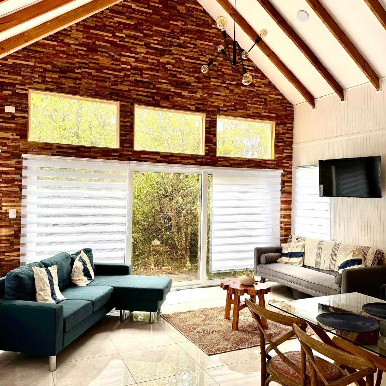 Refugio River Puelo 2 - Three-Bedroom House - 1