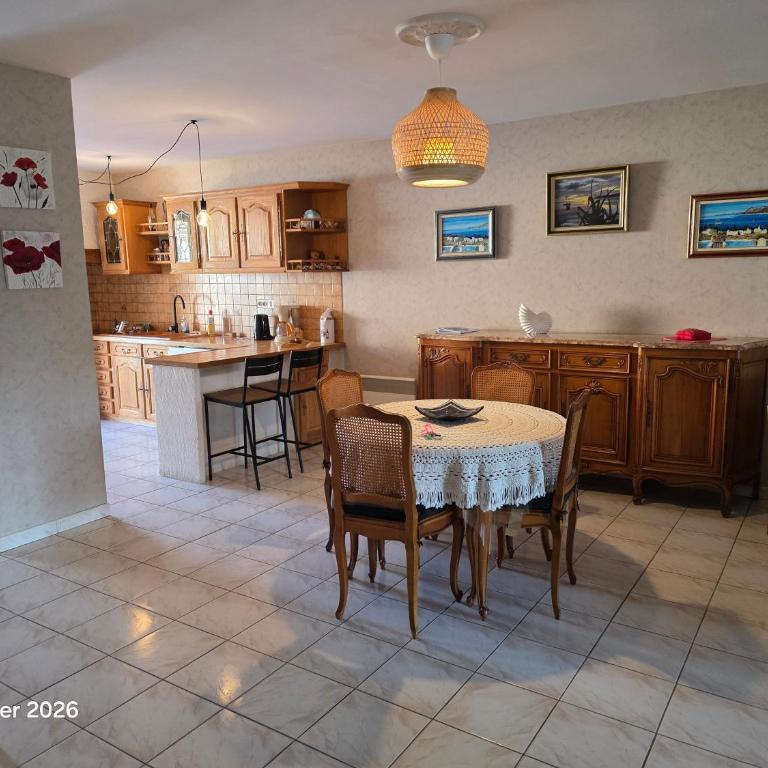 Maison Zen & Plage - Three-Bedroom House - 9