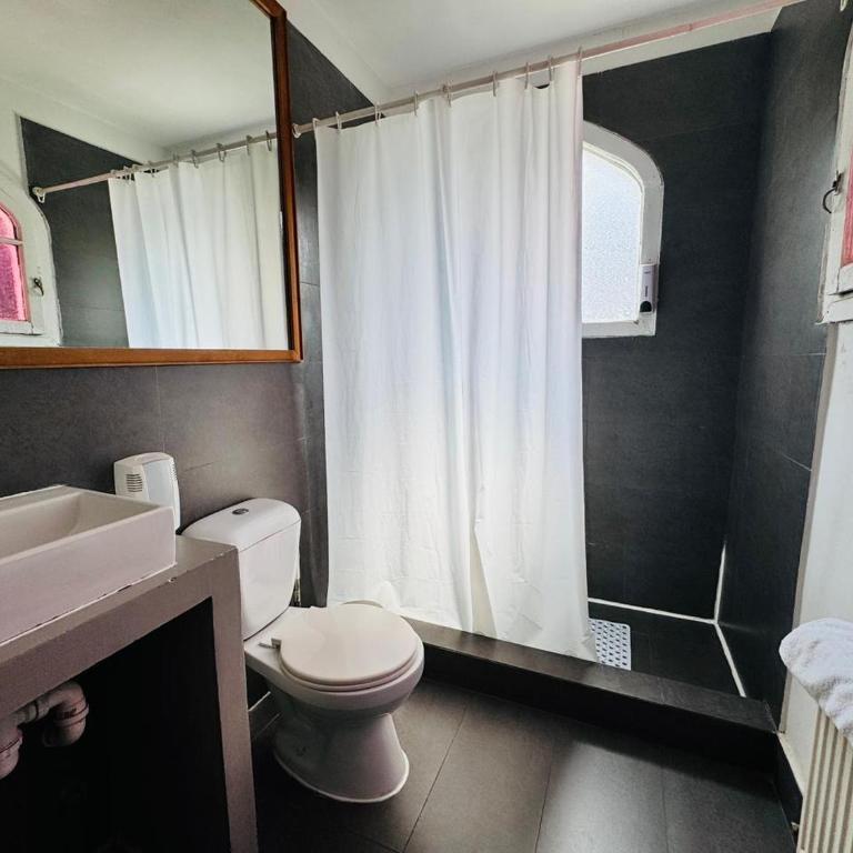 Hotel Casa Lyon - Standard Quadruple Room - 1