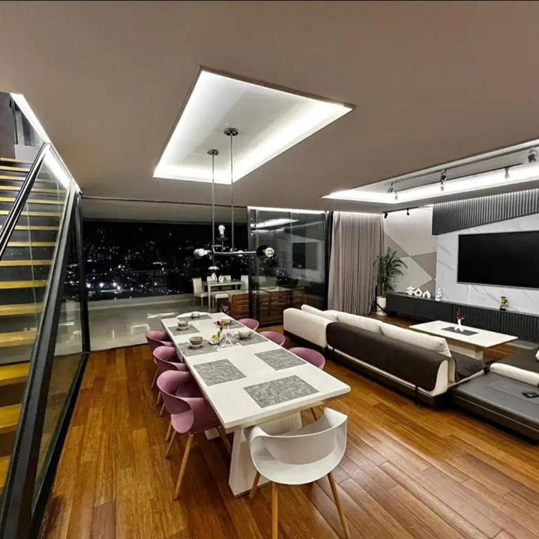 Medellín Skyview penthouse - Apartment - 1