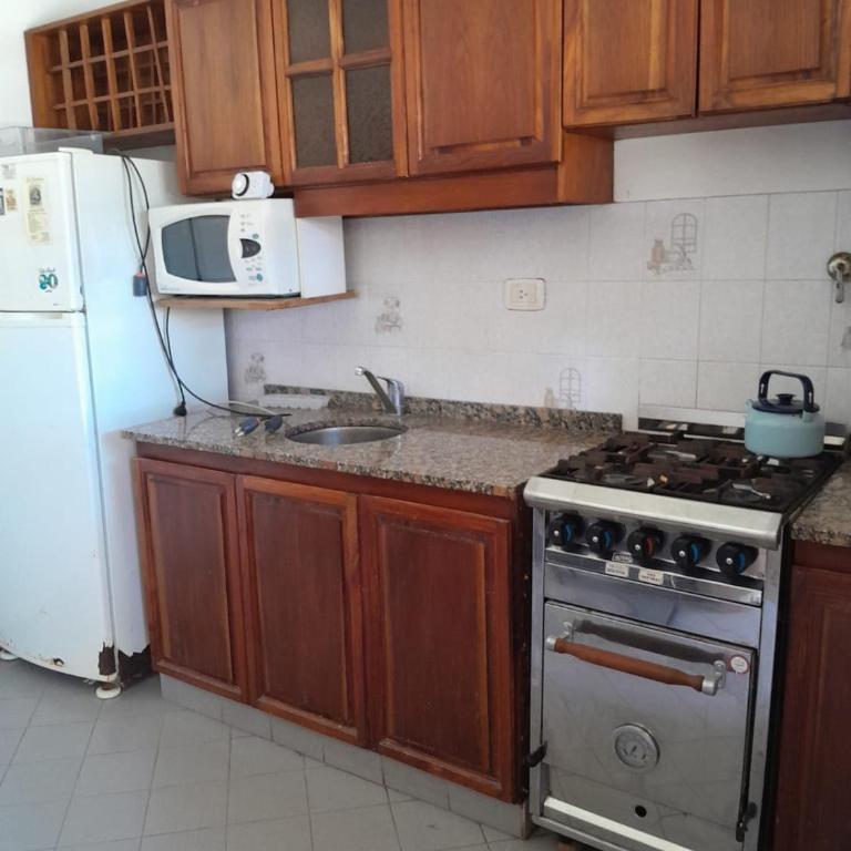 Triplex para 8 personas con piscina a una cuadra de la playa - One-Bedroom House - 21