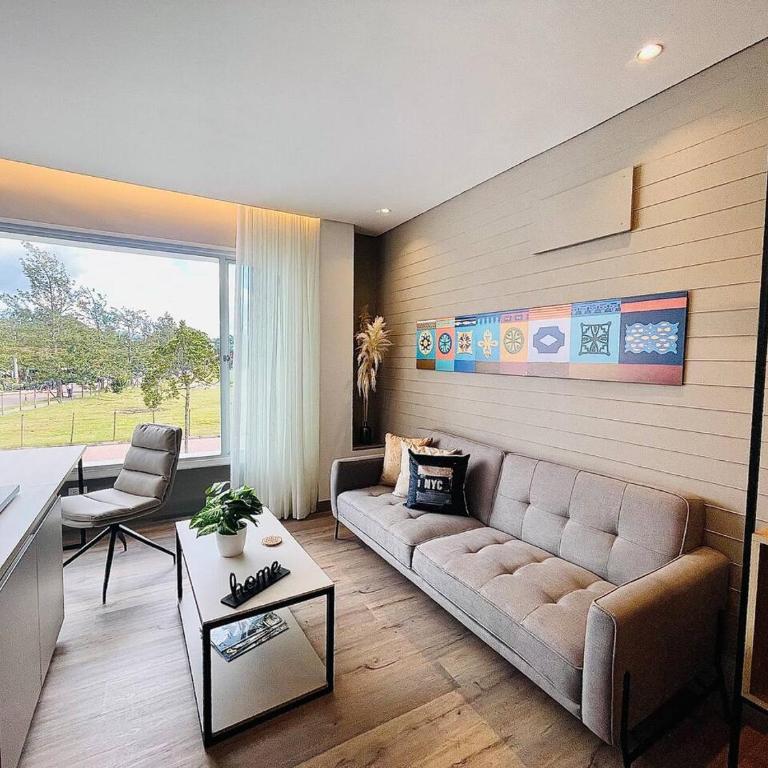 Prime Stays L55 - One-bedroom Loft Apartment - 6