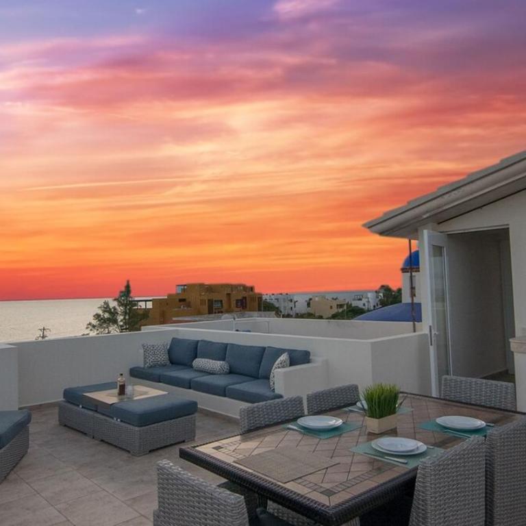 Experience Luxury on Isla Mujeres! - Three-Bedroom Villa - 1