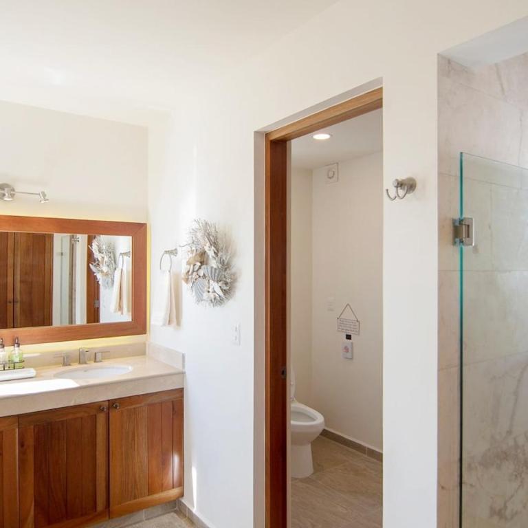 Experience Luxury on Isla Mujeres! - Three-Bedroom Villa - 7