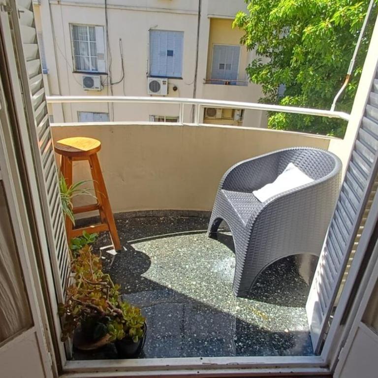 Venezuela - Spacious, bright and quiet in San Telmo - Apartamento de 1 dormitorio - 1