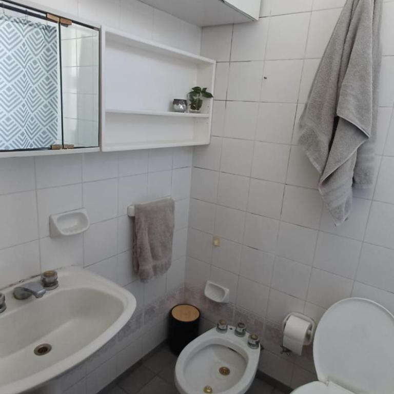Venezuela - Spacious, bright and quiet in San Telmo - Apartamento de 1 dormitorio - 7