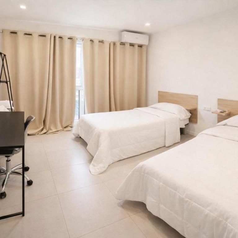Alicante Beach Hostel - Twin Room - 7