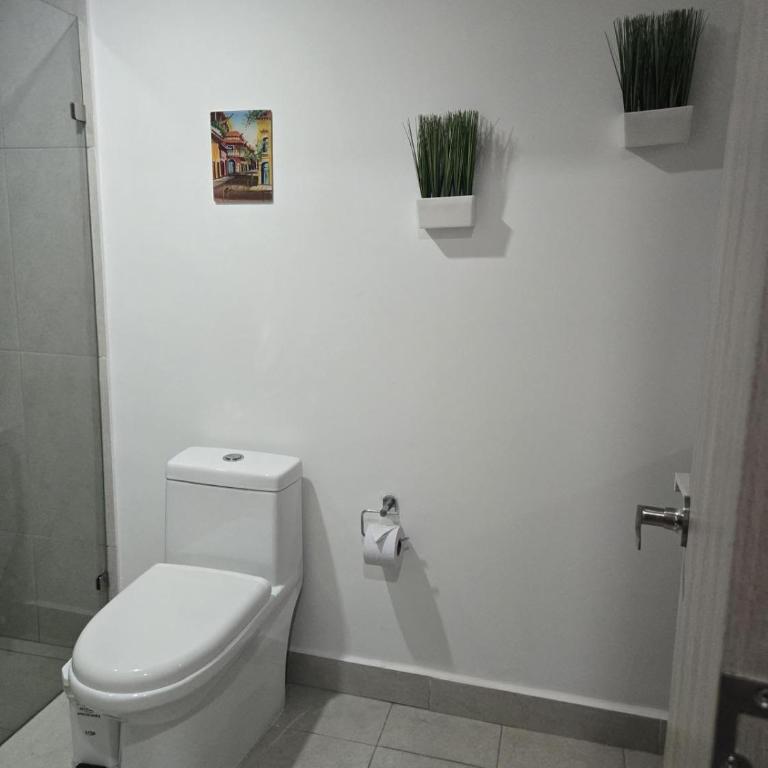 Brand New Perfectly Located 2bed in CieloMar - Three-Bedroom Apartment - 11