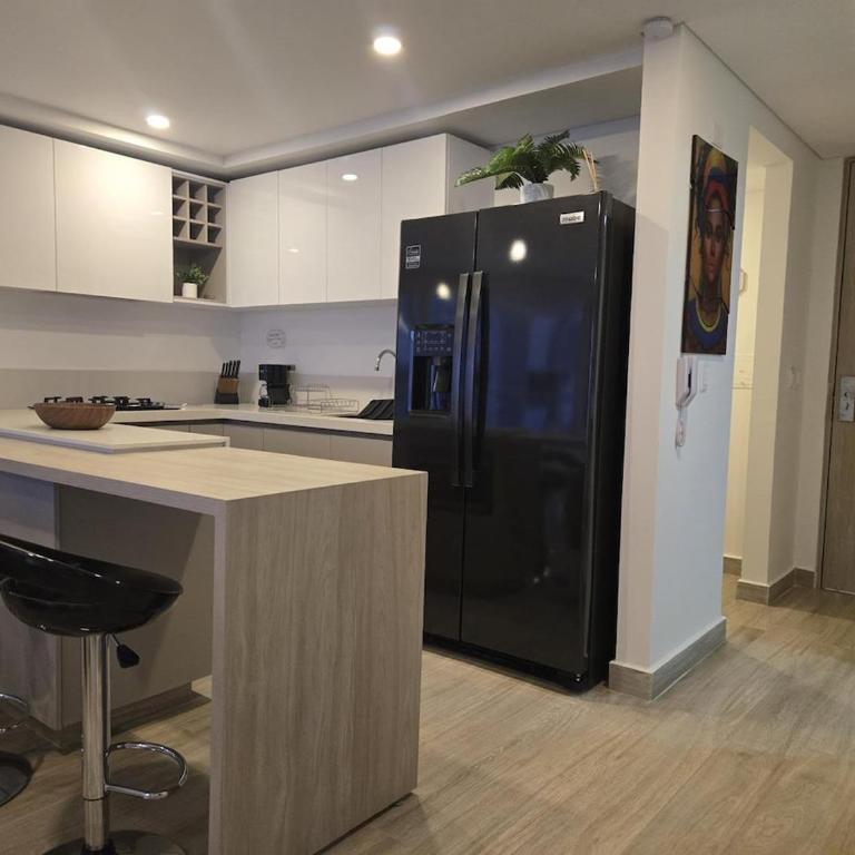 Brand New Perfectly Located 2bed in CieloMar - Three-Bedroom Apartment - 21