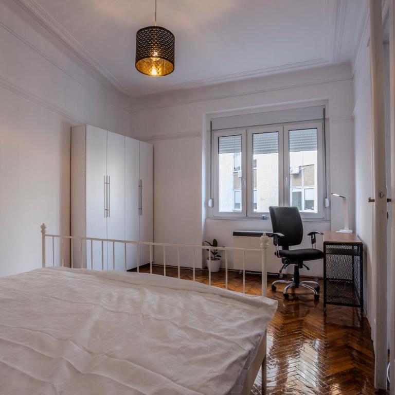 Elegant, Chique & Spacious Boho Loft - One-Bedroom Apartment - 23