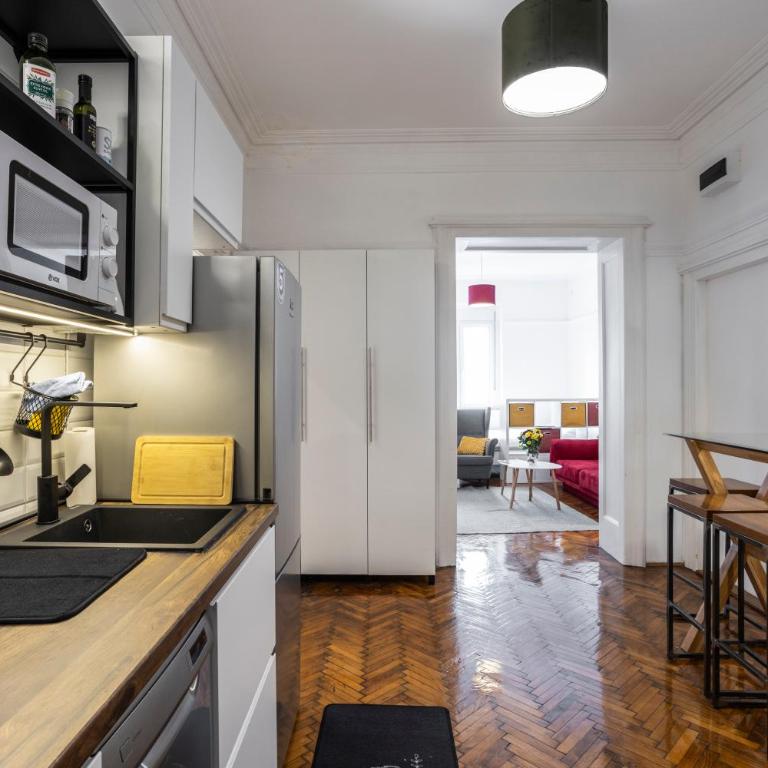 Elegant, Chique & Spacious Boho Loft - One-Bedroom Apartment - 21