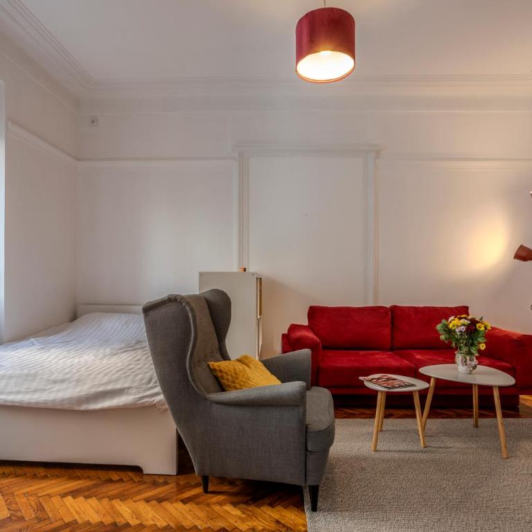 Elegant, Chique & Spacious Boho Loft - One-Bedroom Apartment - 31