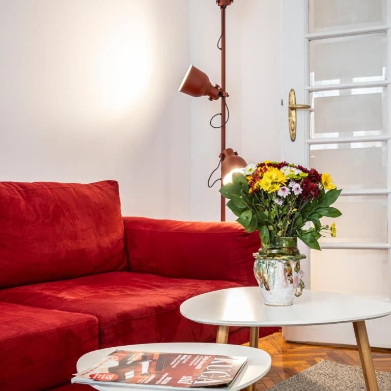 Elegant, Chique & Spacious Boho Loft - One-Bedroom Apartment - 33
