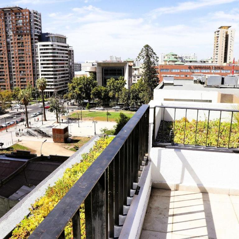 Condor Suites Executive Santiago Centro offers a terrace, barbecue, and Wi-Fi - Apartment with Terrace - 41