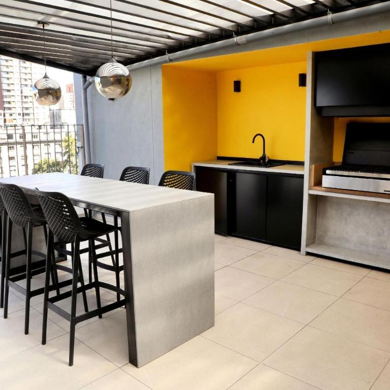 Condor Suites Executive Santiago Centro offers a terrace, barbecue, and Wi-Fi - Apartment with Terrace - 45
