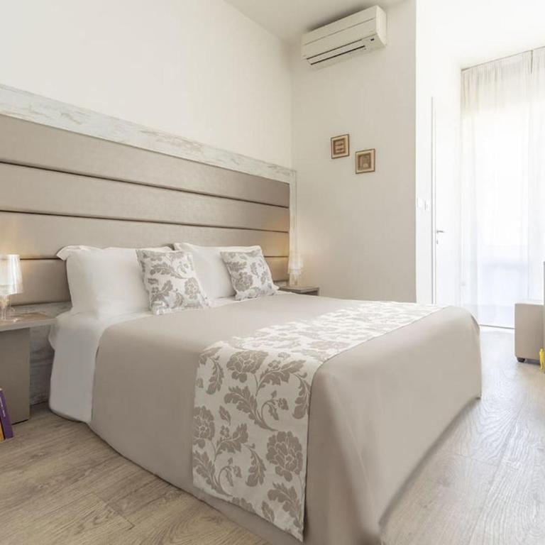 Hotel Annalisa - Connecting Quadruple Room - 3