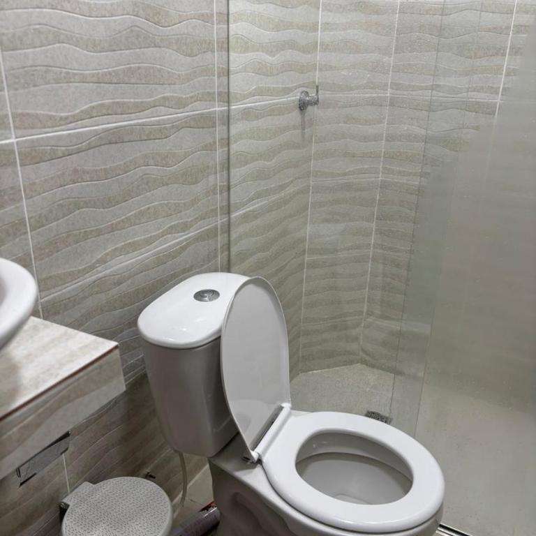 Hermosa casa de 2 plantas en Villavicencio - Meta - Three-Bedroom Home - 2