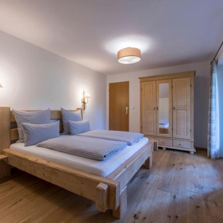 Ferienhaus mit 6 Appartements in Grainau - Ferienhaus mit 6 Schlafzimmern - 26