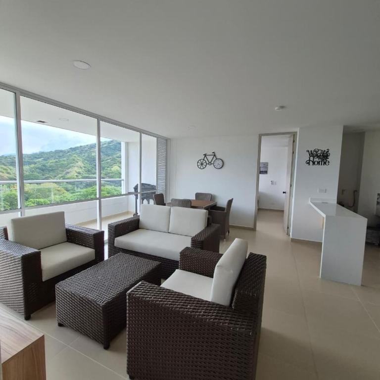 Apartasol Moderno bajo el Sol de Santa Fe - Two-Bedroom Apartment - 1