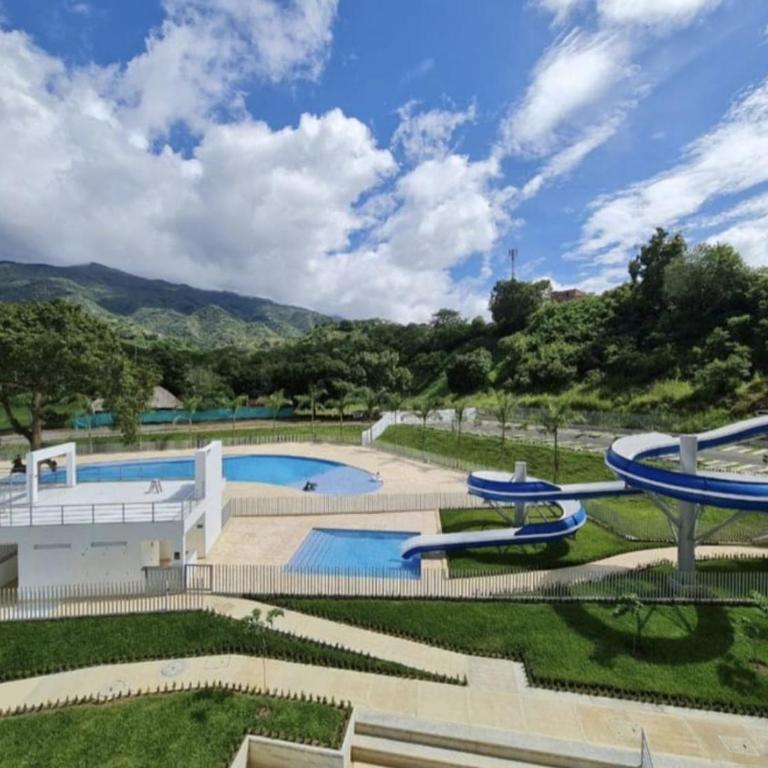 Apartasol Moderno bajo el Sol de Santa Fe - Two-Bedroom Apartment - 12