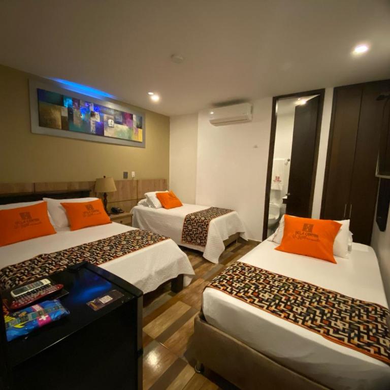 Hotel Ucla Center - Habitación Cuádruple Estándar - 5
