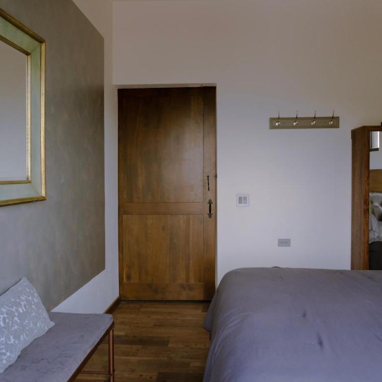 Hacienda Martlot - Deluxe Double Room with Balcony - 3