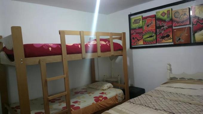JaimeCrazyhostel - 4-Bed Mixed Dormitory Room - 3