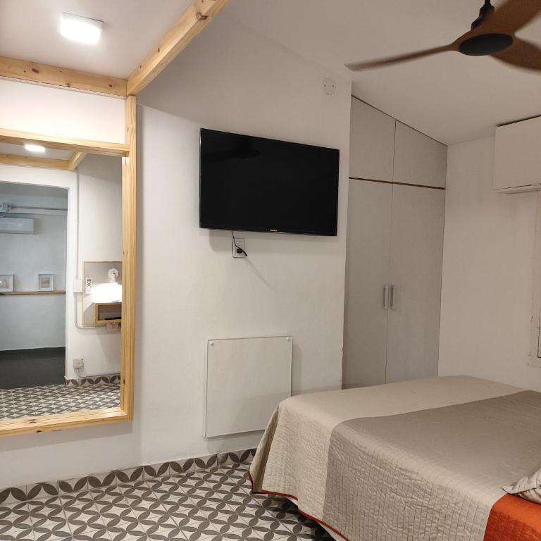 CASA TRANSFORMER - One-Bedroom Apartment - 7