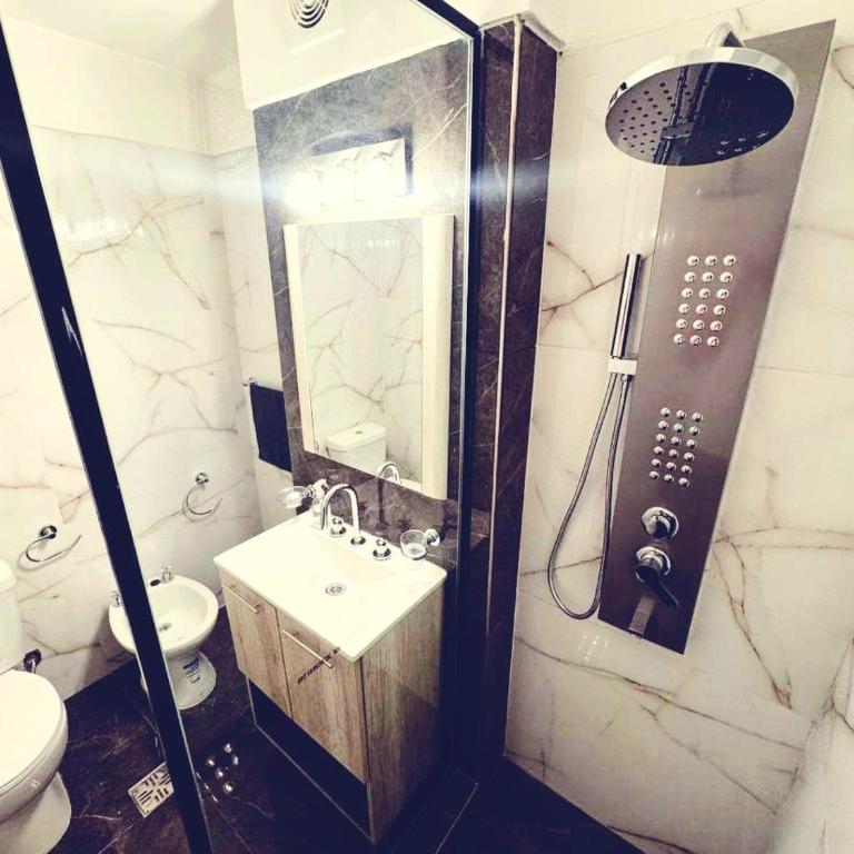 H0STEL La tita - Habitación Doble con baño - 1 o 2 camas - 2