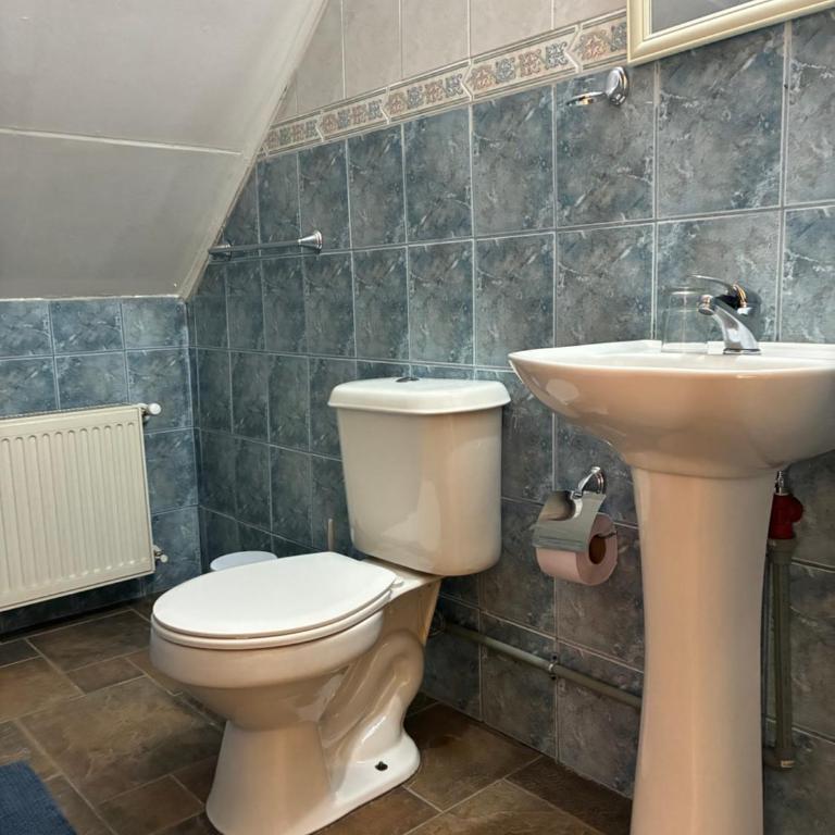 Hostal Mundet - Large Double Room - 3