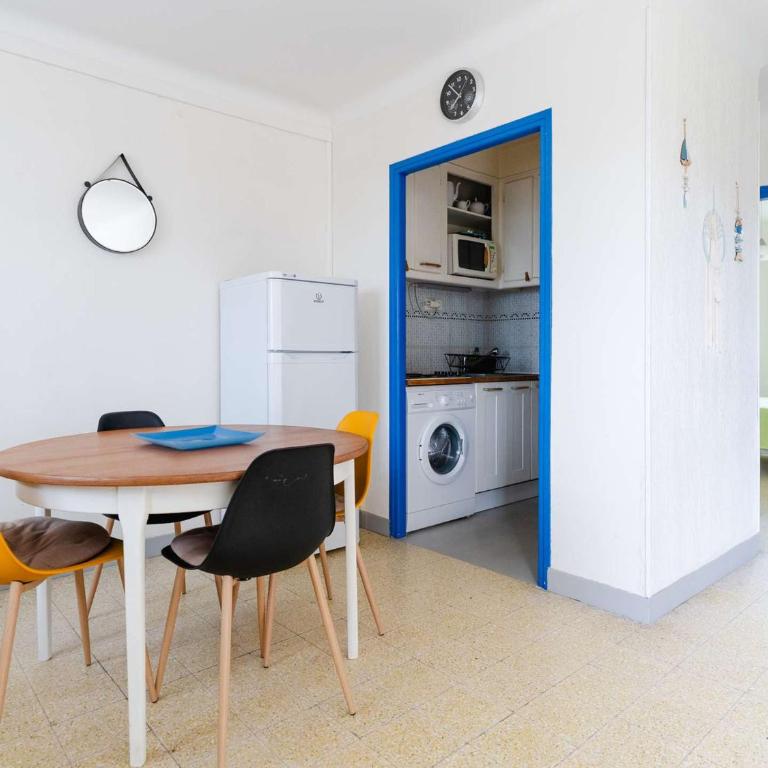 Appartement familial à 30m de la plage, vue mer - FR-1-409-292 - Apartamento - 8