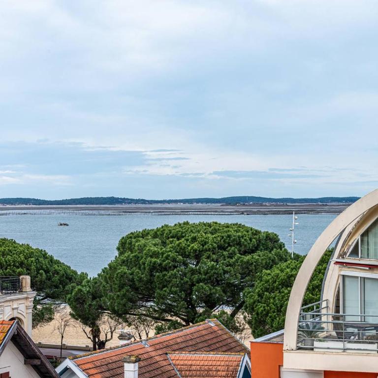 Appartement T3 spacieux avec parking, balcons, à 20m de la plage d'Arcachon - FR-1-433-152 - Appartement - 9
