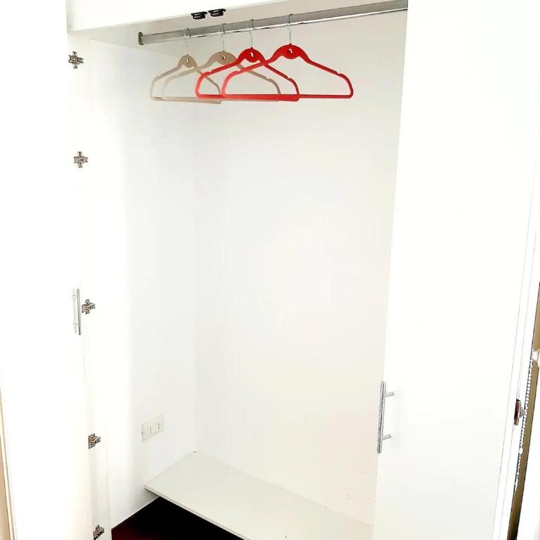 Unidos en Familia - Three-Bedroom Apartment - 14