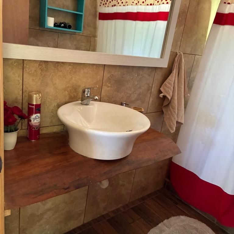 Domoñikemen, los Lleuques, termas de chillan - Two-Bedroom House - 5