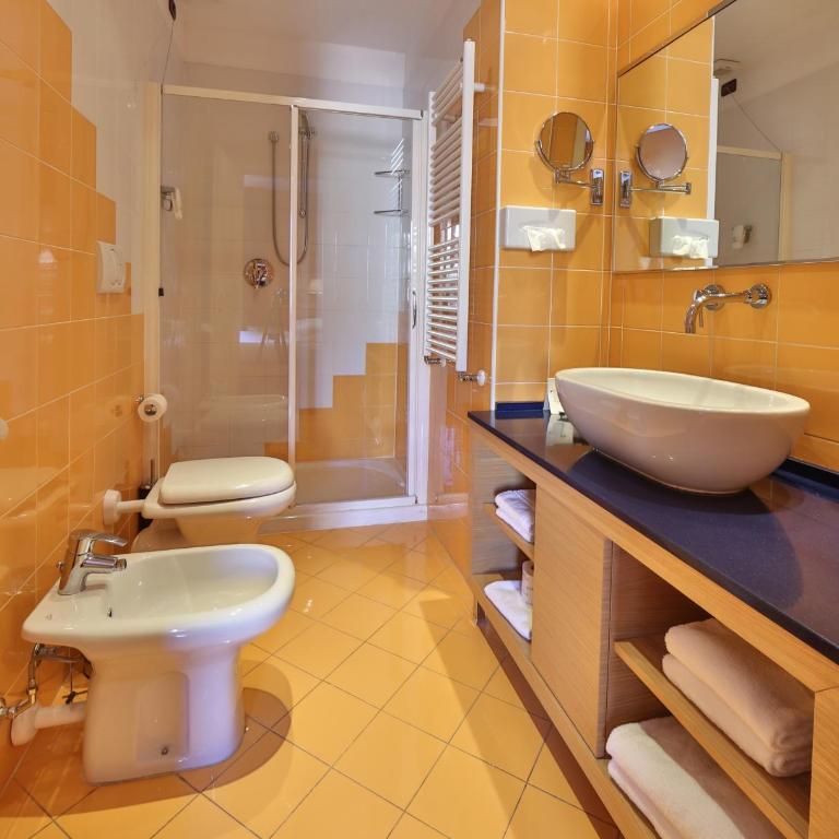 Best Western Hotel Piemontese - Camera Classic Doppia con Letti Singoli - 8