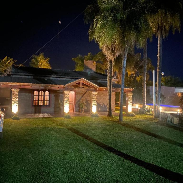 Imponente Chalet frente a la playa - Casa de 3 dormitorios - 4