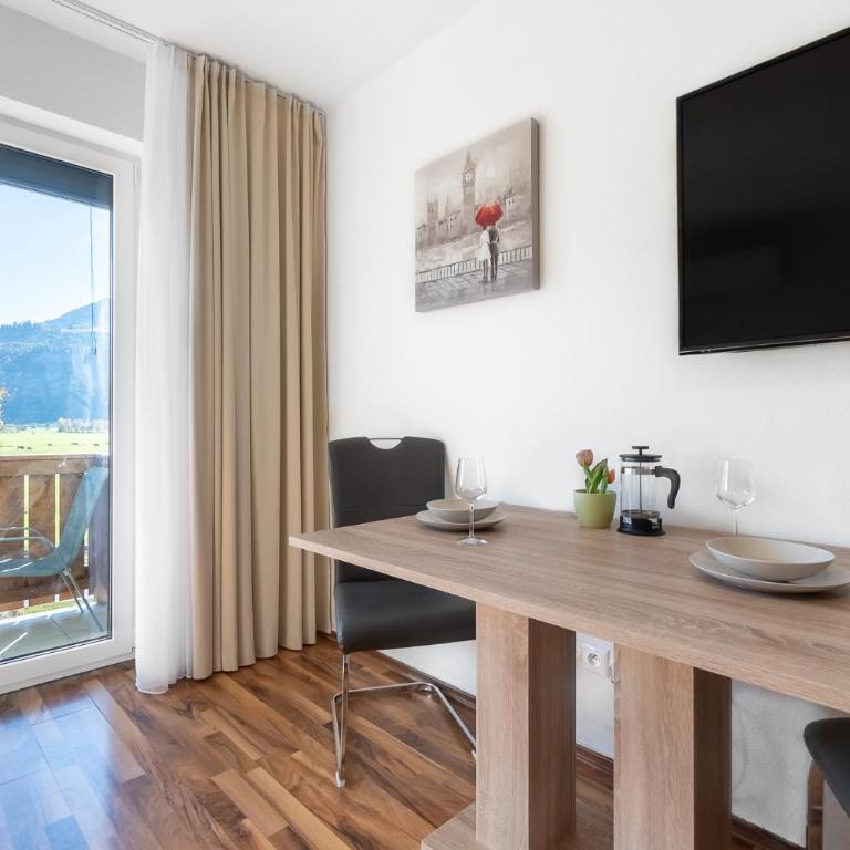 Praga Apartments & Restaurant Zell am See-Kaprun - Studio - 1