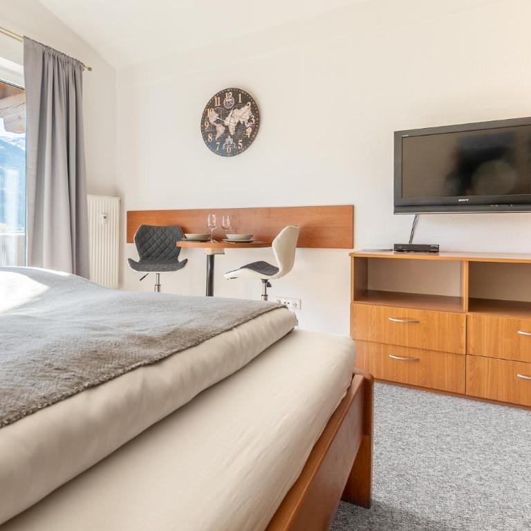 Praga Apartments & Restaurant Zell am See-Kaprun - Studio - 1