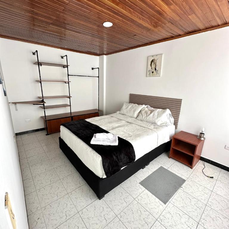 Experiencia Colonial - Centro Histórico de Bogotá - Habitación Doble - 3
