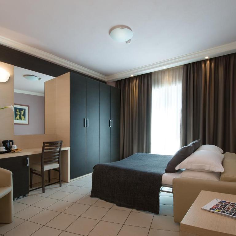 CDH Hotel La Spezia - Junior Suite Familiare - 1